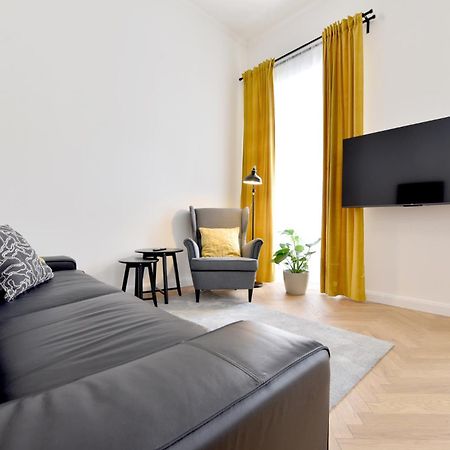 Apartman S Balkonom Trenčín Екстериор снимка